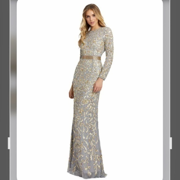 Mac Duggal Beaded Waist Long Sleeve Beaded Illusion Gown in Platinum/Gold Size 6 - Picture 2 of 5